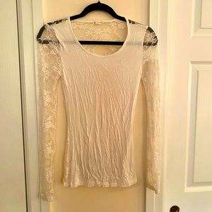 White Long Sleeve Lace Shirt - woman small